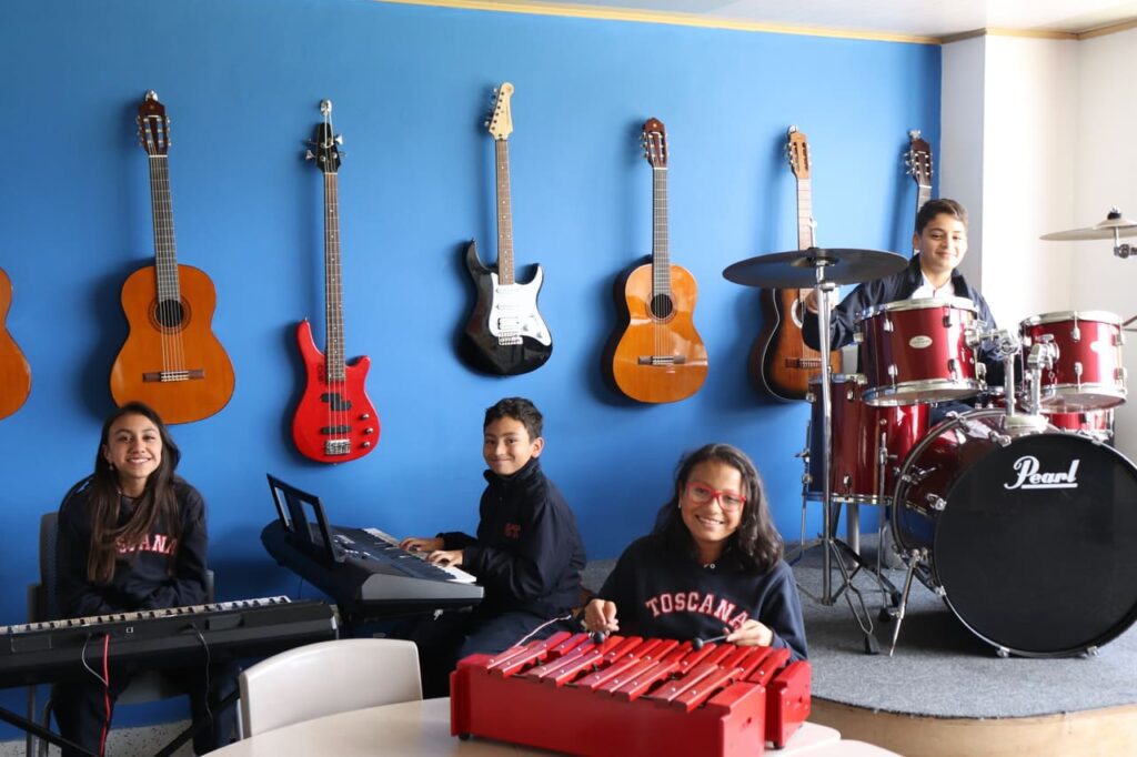 La música como herramienta de aprendizaje en Colegio Gimnasio Toscana